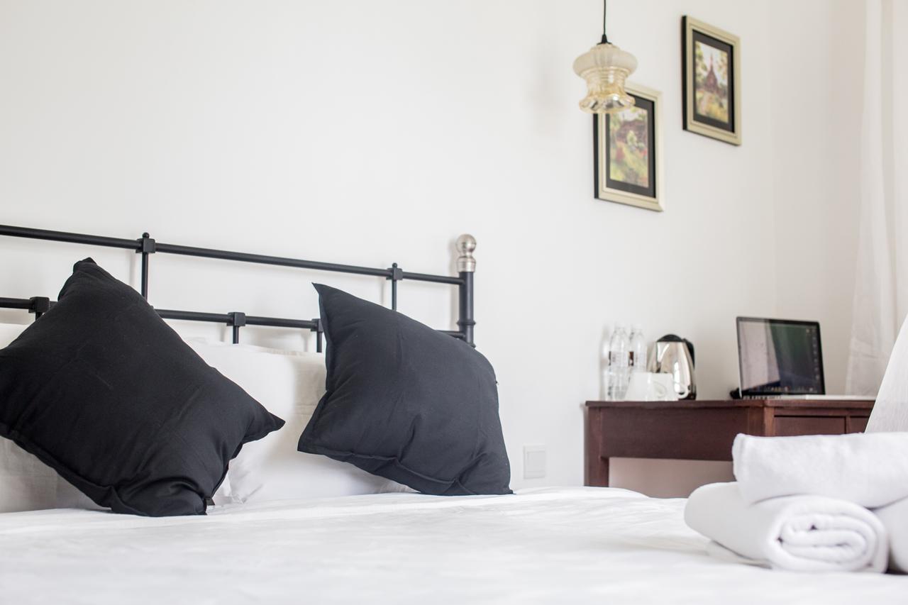 The Marian Boutique Lodging House Кучинг Экстерьер фото