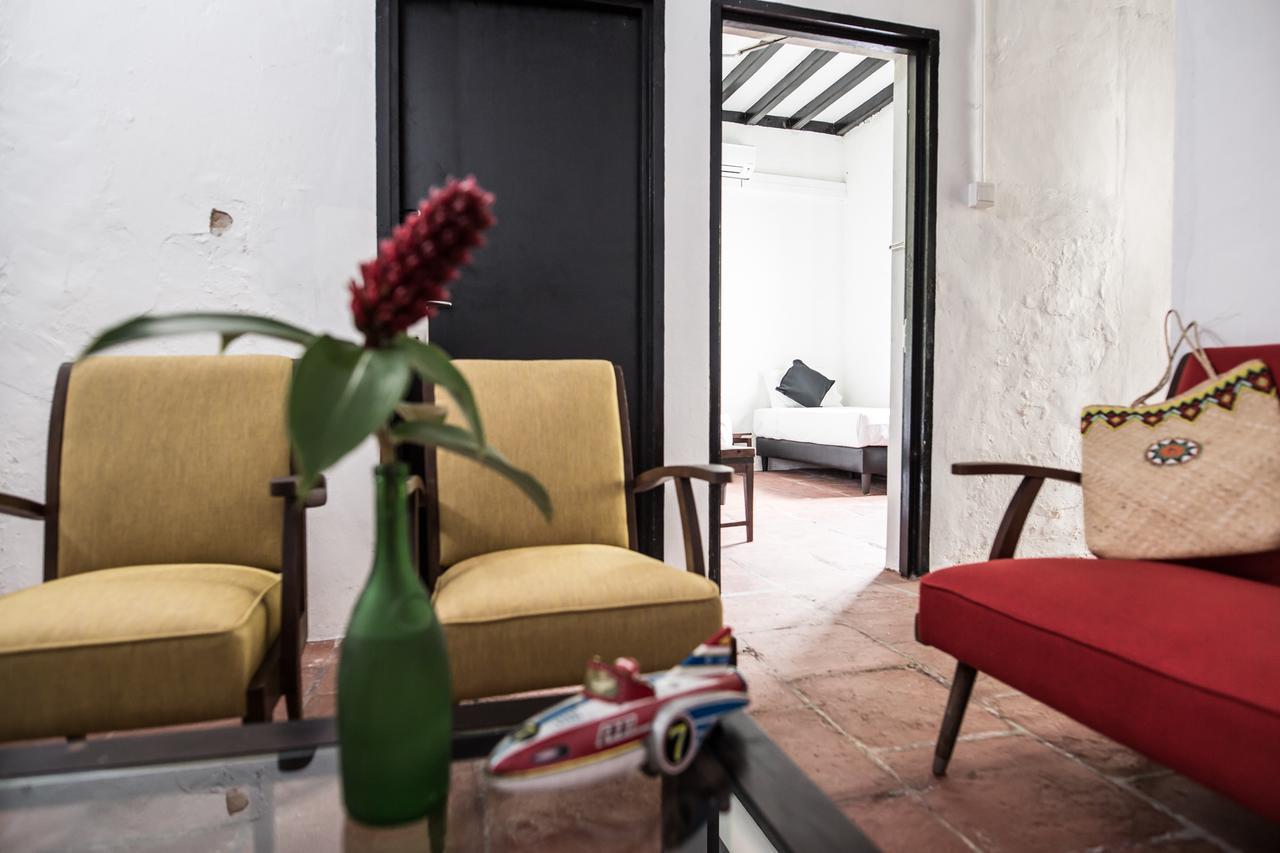 The Marian Boutique Lodging House Кучинг Экстерьер фото