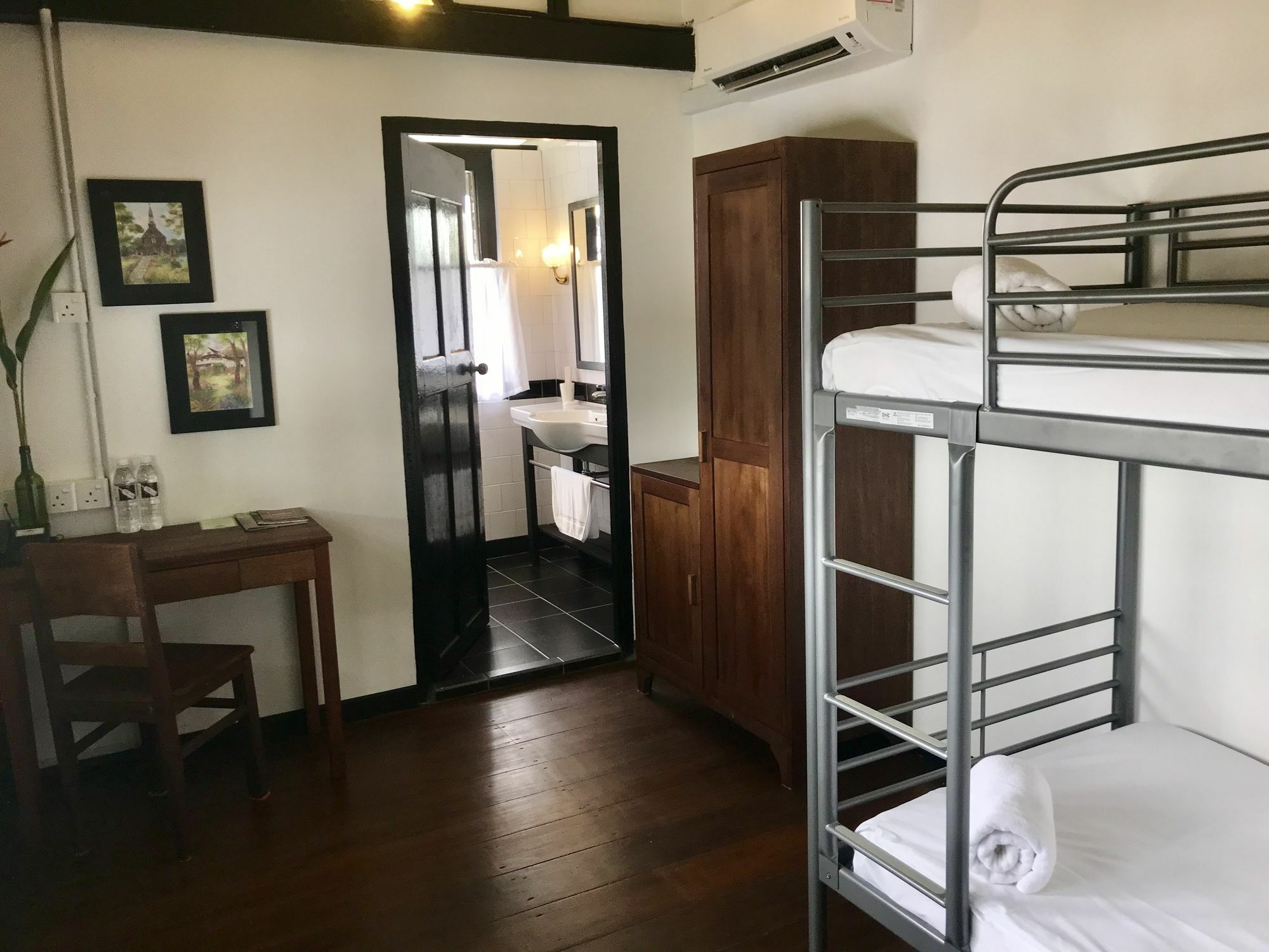 The Marian Boutique Lodging House Кучинг Экстерьер фото